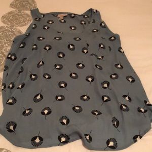 Blue sleeveless top